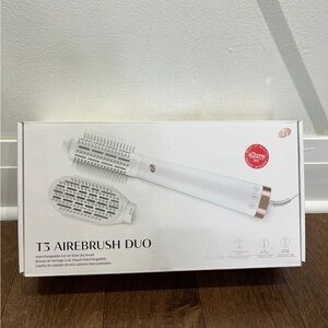 T3 AireBrush Duo Interchangeable Hot Air Blow Dry Brush with Two Attachments